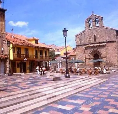 Puerta La Appartement Avilés